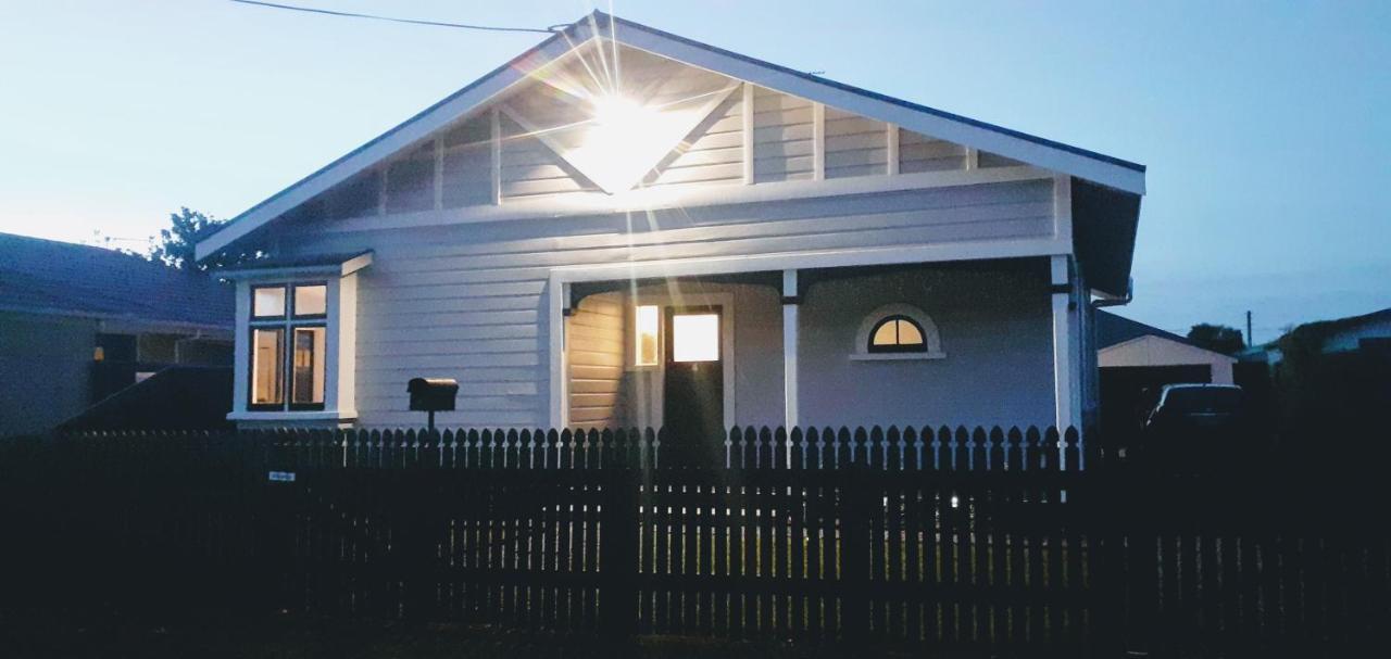 Te Waiharakeke Holiday Home Blenheim Exterior foto
